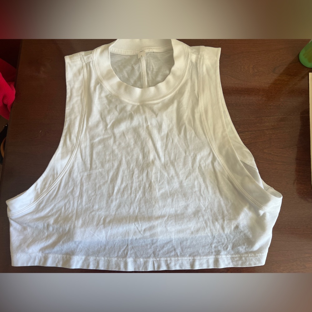 LULULEMON white cropped top!